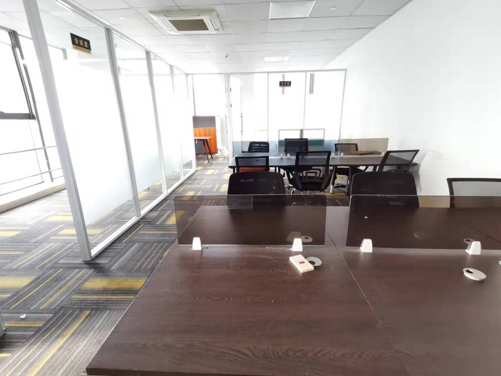 蘇州市工業(yè)園區(qū) 宏海大廈 甲級寫字樓  房東直租  精裝空調(diào)獨立