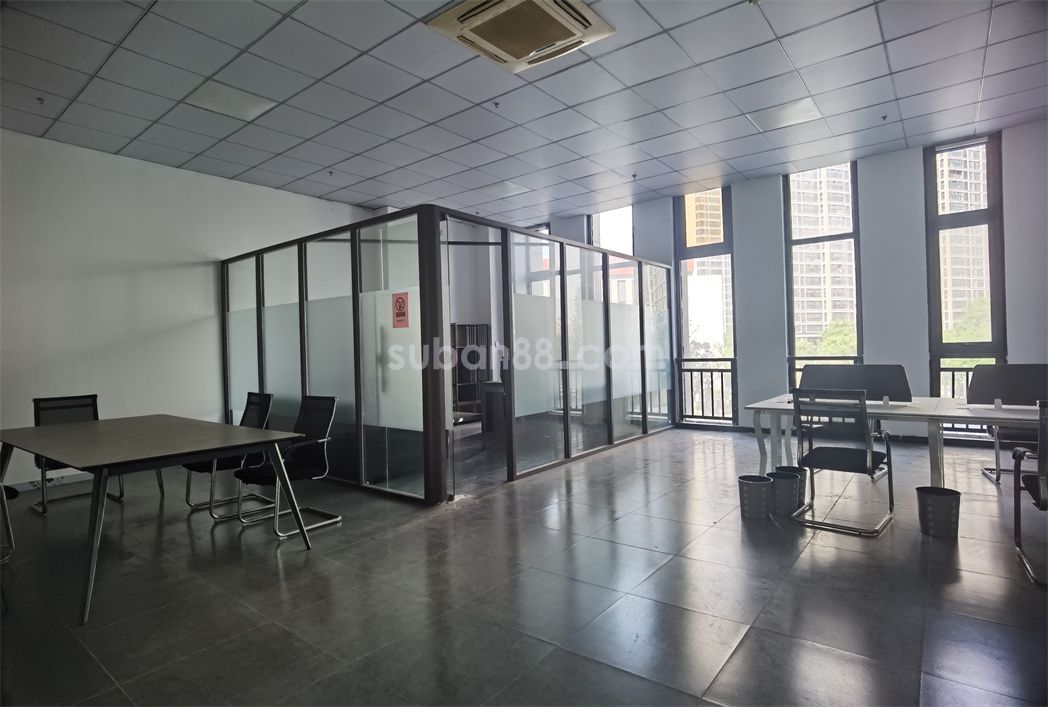 蘇州市工業(yè)園區(qū)婁葑華亭夢立方精裝招租