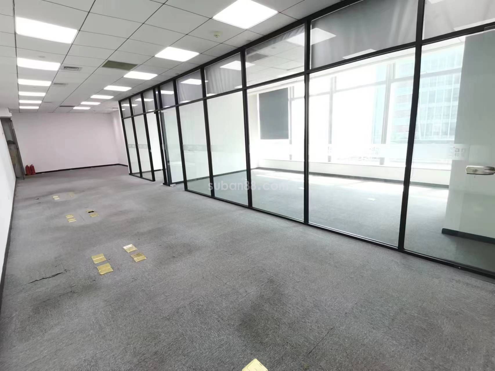 蘇州市高新區(qū)高新廣場（租售中）精裝招租