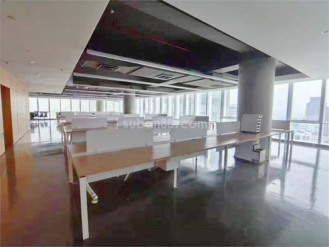 高新區(qū) 濱河路地鐵 柯利達(dá)大廈 精裝分割半層出租 部分家具