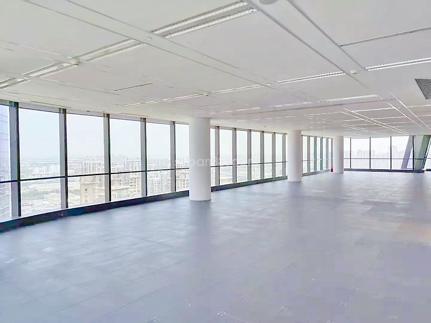 辦公樓的天花板 蘇州中心整層1700平 全湖景辦公 